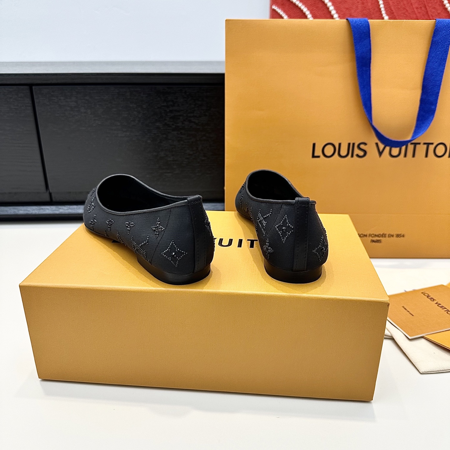 Women's high heels